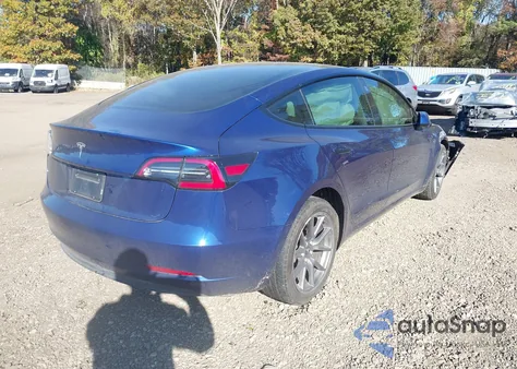 2023 Tesla Model 3 Rear-Wheel Drive z USA, uszkodzony, nr VIN 5YJ3E1EA5PF447201